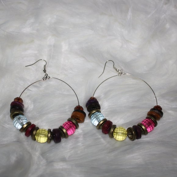 Set of Two Fashion Earrings - Picture 3 of 4